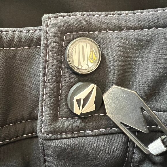 VOLCOM Nimbus Hybrid Skinny Snowboarding Pant Black - Picture 13 of 14